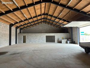 Local 420 m² LES SABLES D OLONNE