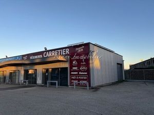 Droit au bail grand local commercial avec parkings axe passant entre LE THOR et L'ISLE SUR