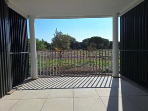 Location appartement 3 pièces 65 m² à Frejus (83600)  999 €