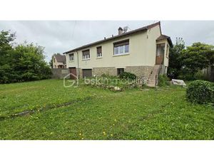 Maison de 130 m² à Solers