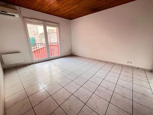 Appartement T4 près de ESPIRA DE L AGLY à louer