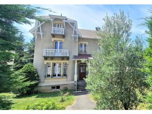 Vente maison 9 pièces 205 m² à Saint-Marcellin (38160)  387 000 €