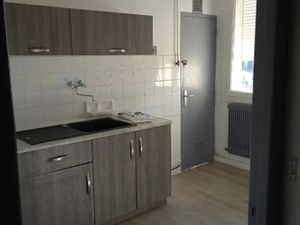 Location appartement 3 pièces 65 m² à Draguignan (83300)  700 €