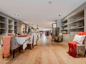 Bien professionnel à vendre à Brasschaat € 1.725.000 (LA9UK) - Bauwens Vastgoed | Zimmo