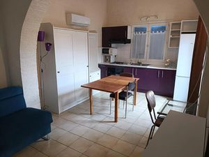 Location meublée appartement 1 pièce 26 m² à Aramon (30390)  470 €