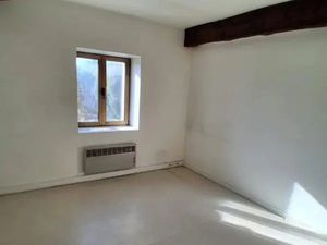 HOUDAN (78) - A LOUER BUREAU 60M²