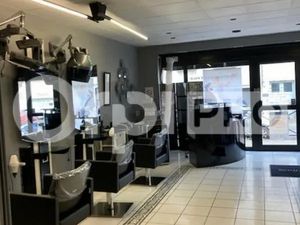 LOCAL PROFESSIONNEL A VENDRE