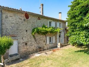 Vente maison 7 pièces 200 m² à Saint-Méard-de-Gurçon (24610)  244 950 €