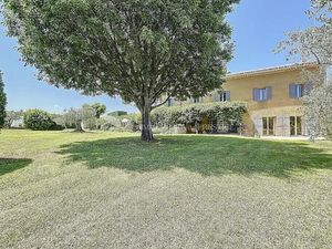 Vente maison 9 pièces 257 m² à Carpentras (84200)  795 000 €