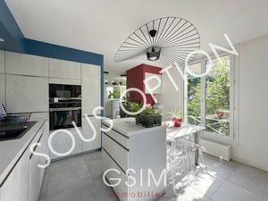 Maison de prestige en location Garches  Île-de-France