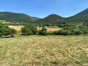 Vente terrain 2000 m² à Reilhanette (26570)  155 000 €