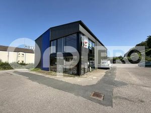 LOCAL PROFESSIONNEL A LOUER