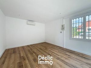 Vente commerce 2 pièces 35 m² Châteauneuf-Grasse (06740)