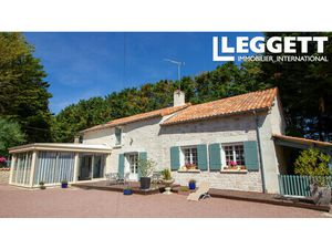 Achat Maison 7 pièces 210m² DERCE 86420