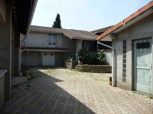 Vente maison 7 pièces 149 m² à Saint-Romain-le-Puy (42610)  209 500 €