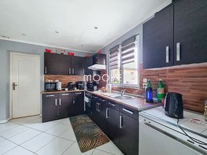 Maison Petit Couronne 4 pièce(s) 88m²