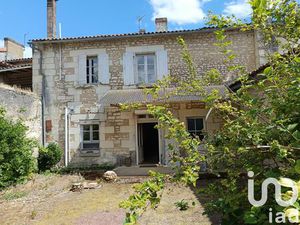 Vente maison 5 pièces 100 m² Monts-sur-Guesnes (86420)