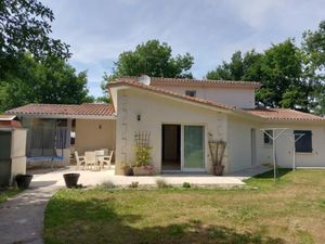 Vente maison 5 pièces 152 m² à Ozillac (17500)  328 290 €