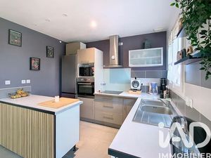 Vente maison 6 pièces 115 m² à Salouël (80480)  300 000 €