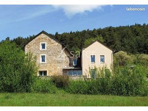 Gîte 10 pièces 345 m²