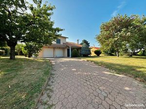 Maison 7 pièces 170 m²