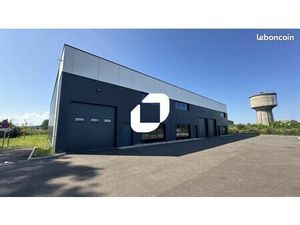 Local d'activité 392 m²