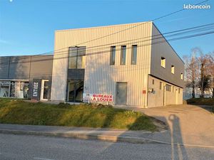 Bureaux 26 m² PONT EVEQUE