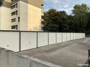 Parking 12 m² Champs Sur Marne