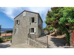 Maison 7 pièces 122 m²