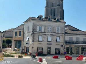 Immeuble 200 m² Saint Astier