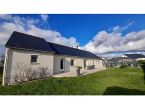 Vente maison 5 pièces 140 m² à Neuille (49680)  319 500 €