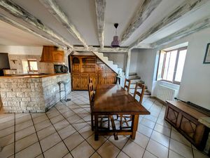 Maison Branoux Les Taillades 6 pièce(s) 132 m2