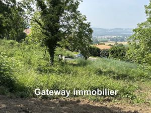 Vente terrain 538 m² à Saint-Georges-sur-Allier (63800)  89 000 €