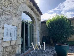 Vente maison 6 pièces 115 m² à Mosnac-Saint-Simeux (16120)  146 000 €