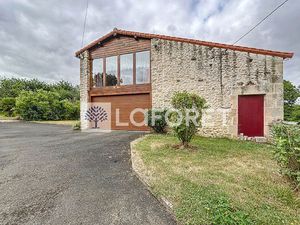 Maison T10 Augé à vendre