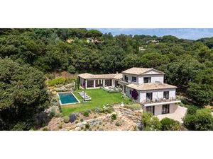 Maison avec piscine et terrasse La Croix-Valmer (83)