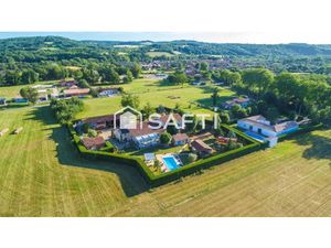 Vente maison 21 pièces 634 m² à Vielmur-sur-Agout (81570)  1 240 000 €