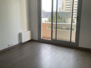 Location appartement 2 pièces 42.82 m² à Stains (93240)  883 €