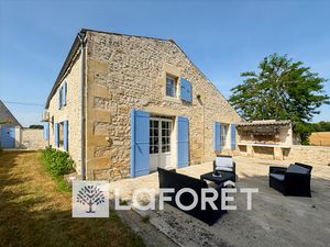 Maison charentaise rénovée à vendre à Saint-Germain-du-Seudre - Référence 3781