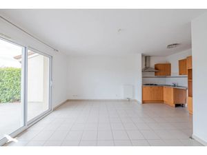 Vente appartement 2 pièces 48 m² à Izon (33450)  170 000 €