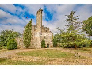 Maison T16 près de MADAILLAN à vendre