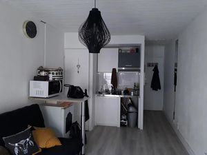 Location appartement 1 pièce 21 m² à Meze (34140)  480 €