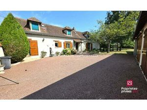 PROCHE CHARTRES - MAINTENON - JOUY RAVISSANTE LONGERE de 182 m²  7 PIECES