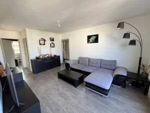 Vente appartement 4 pièces 65 m² à Saint-Priest (69800)  125 000 €