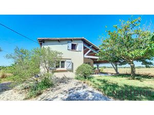 A Vendre Maison familiale avec 4 Chambres  1 Bureau dépendances à Lagardelle sur Léze Au C