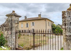 Vente maison 9 pièces 188 m² à Nérigean (33750)  343 200 €