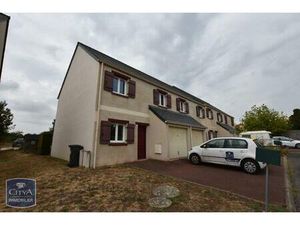 Location maison 4 pièces 82 m² à Chemillé-en-Anjou (49120)