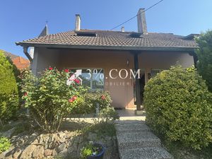 3%.COM Maison mitoyenne à rénover entièrement 3 chambres ave