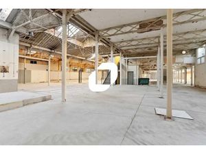 A LOUER  Locaux d'activité rares aux portes de Paris !