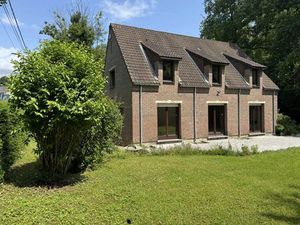 Maison 4 façades  2 salles de bains  terrasse exposée sud